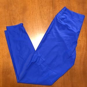 Balance Athletica liquid metal pants in Cobalt